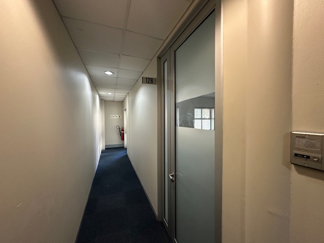 To Let commercial Property for Rent in Pinelands Western Cape